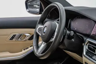 2019 BMW 3 Series 330i M-Sport