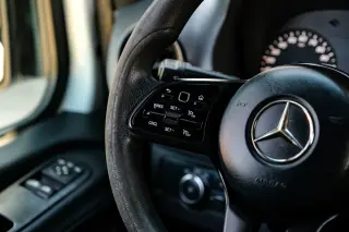 2019 Mercedes-Benz Sprinter Cargo Van 2500 Standard Roof V6 144" RWD