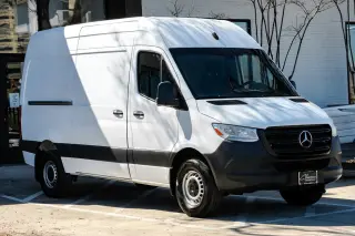 2019 Mercedes-Benz Sprinter Cargo Van 2500 Standard Roof V6 144" RWD