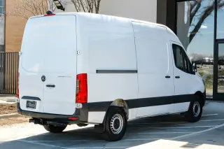 2019 Mercedes-Benz Sprinter Cargo Van 2500 Standard Roof V6 144" RWD