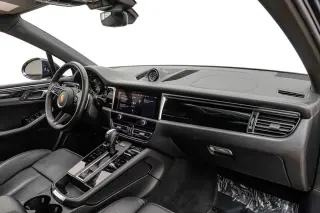 2022 Porsche Macan S
