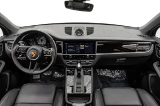 2022 Porsche Macan S