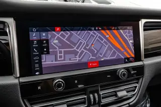 2022 Porsche Macan S