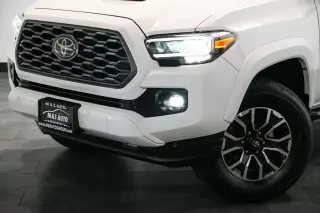 2023 Toyota Tacoma 2WD SR5