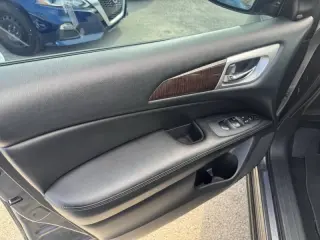 2015 Nissan Pathfinder Platinum
