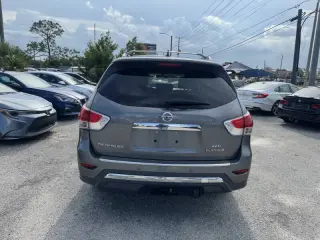 2015 Nissan Pathfinder Platinum
