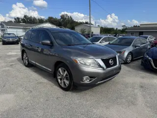 2015 Nissan Pathfinder Platinum