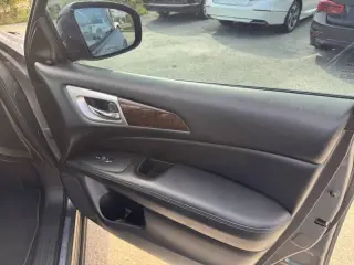 2015 Nissan Pathfinder Platinum