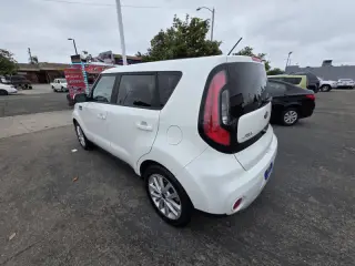 2019 Kia Soul +