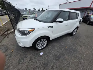 2019 Kia Soul +