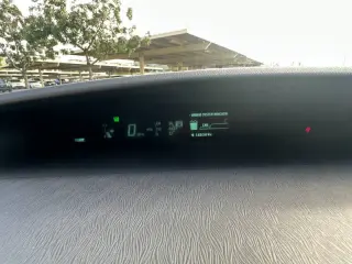 2010 Toyota Prius III
