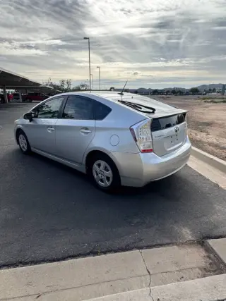 2010 Toyota Prius III
