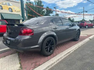 2014 Dodge Avenger SE