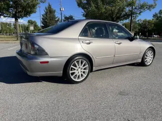 2003 Lexus IS 300