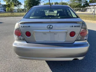 2003 Lexus IS 300