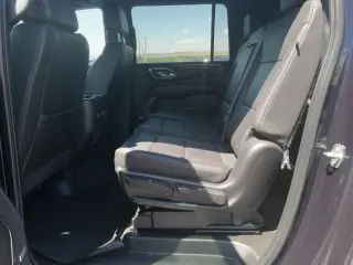 2023 Chevrolet Suburban