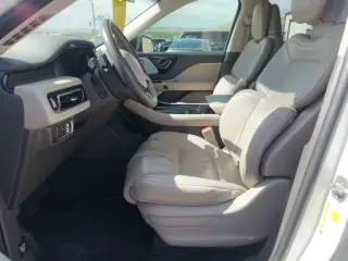 2022 Lincoln Aviator