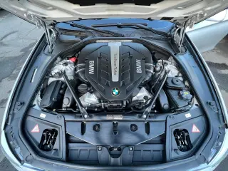 2012 BMW 5-Series