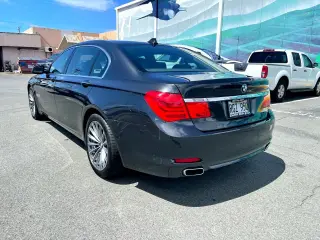 2011 BMW 7-Series