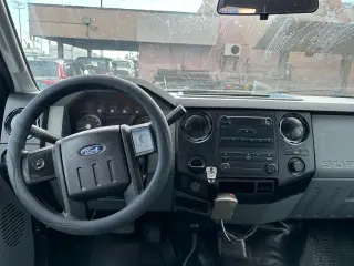 2013 Ford Super Duty F-350 SRW