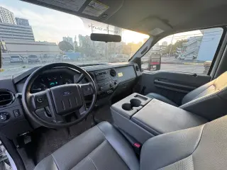 2012 Ford Super Duty F-550 DRW