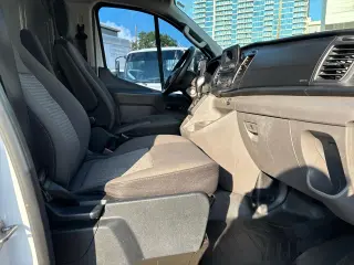 2020 Ford Transit Cargo Van