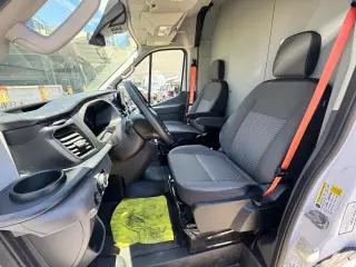 2023 Ford Transit Cargo Van