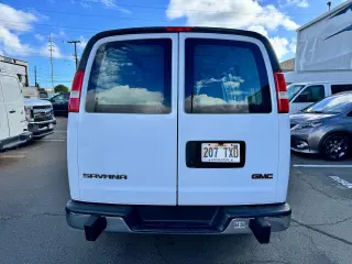 2021 GMC Savana Cargo Van