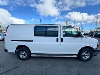 2021 GMC Savana Cargo Van