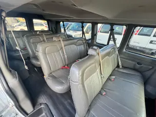 2015 GMC Savana Passenger