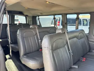 2015 GMC Savana Passenger