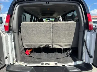 2015 GMC Savana Passenger
