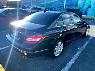 2010 Mercedes-Benz C-Class