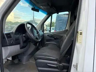 2014 Mercedes-Benz Sprinter Cargo Vans