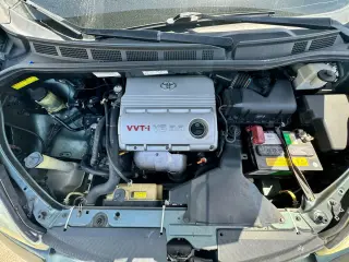 2004 Toyota Sienna