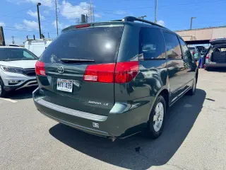 2004 Toyota Sienna