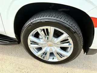 2023 Chevrolet Suburban