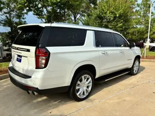 2023 Chevrolet Suburban