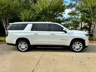 2023 Chevrolet Suburban
