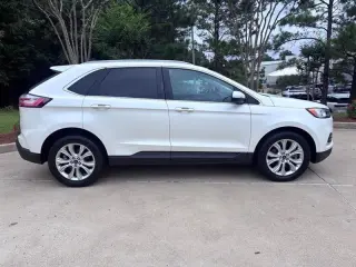 2021 Ford Edge