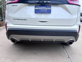 2021 Ford Edge