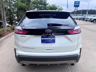2021 Ford Edge