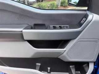 2023 Ford F-150 XLT SuperCrew 5.5-ft. Bed 4WD