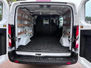 2025 Ford Transit 250 Van