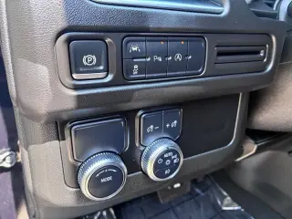 2024 GMC Yukon