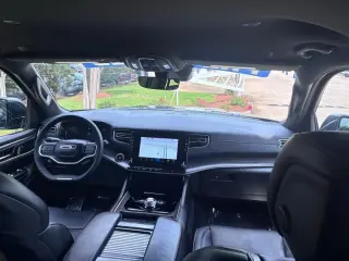 2024 Jeep Wagoneer