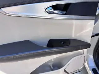 2020 Lincoln Nautilus