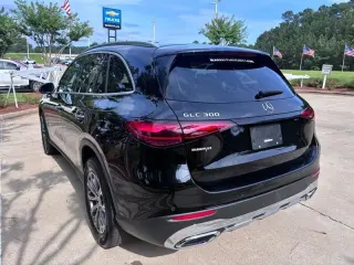 2024 Mercedes-Benz GLC-Class