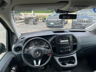 2020 Mercedes-Benz Metris