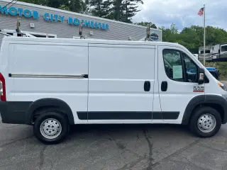 2017 RAM Promaster 1500 Low Roof Tradesman 136-in. WB